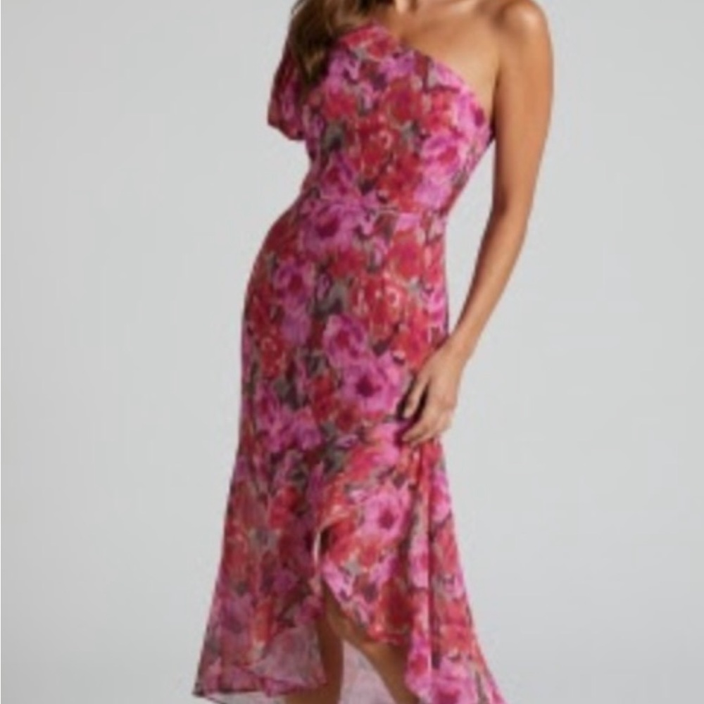 Showpo clabelle midi dress size 16